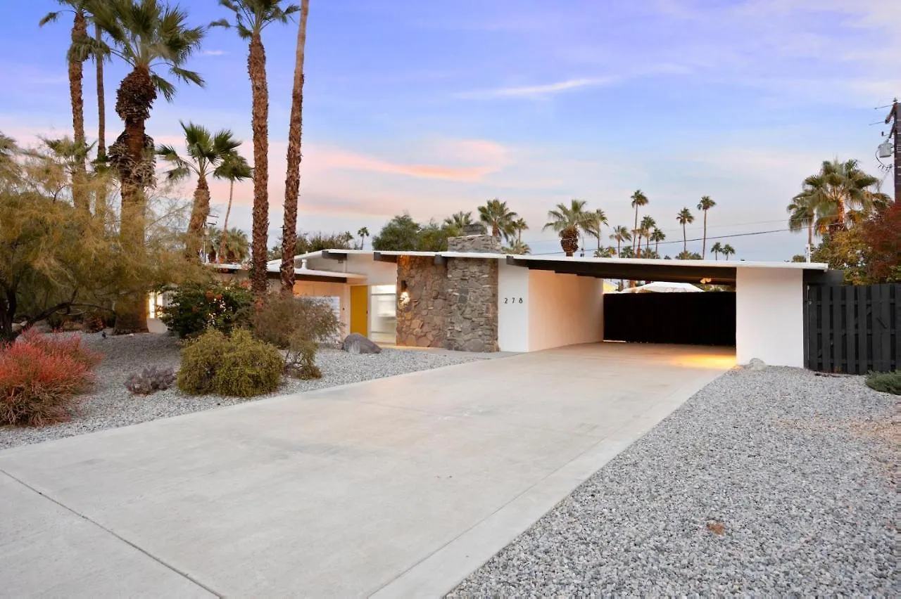 Cosmic Sunset Villa Palm Springs